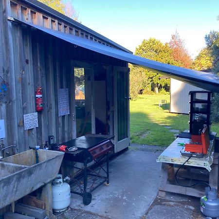 Whare&Geothermal Pool By Lake Taupo Турангі Екстер'єр фото